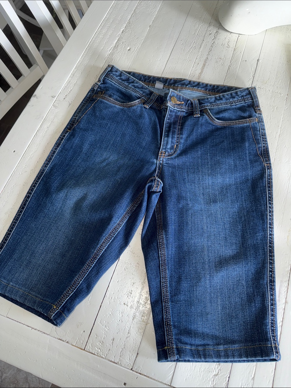 Carhartt size 4 Bermuda Womans Denim Jeans Shorts - Dark Blue
